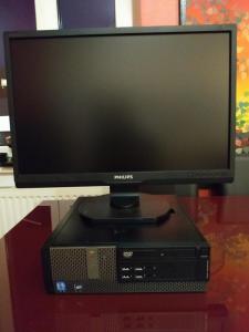 Dell Desktop Computer, PC mit Monitor