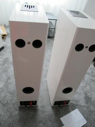 Lansche Audio 5.1 High End Standlautsprecher Hochglanz weiß Plasma Hochtöner