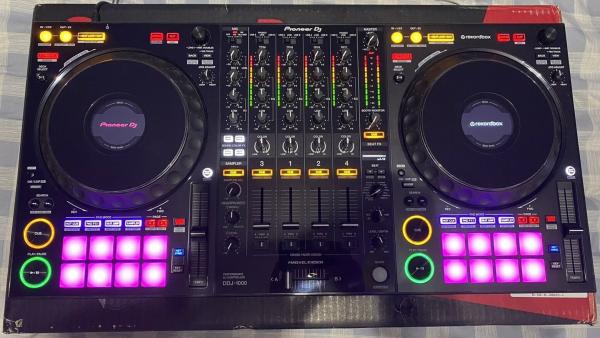 Pioneer Cdj-3000, Pioneer Cdj 2000 NXS2, Djm 900 NXS2, Ddj 1000, Pioneer Ddj 1000srt, Yamaha Genos 76-Key, Korg Pa4X , Korg PA -1000