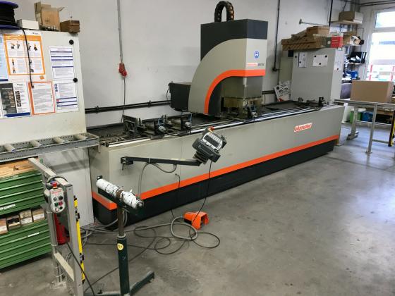 CNC Bearbeitungszentrum Stab Elumatec SBZ 122/30 mit Längenmessung