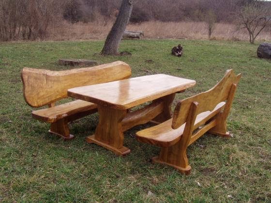 Rustikale Holzmöbel, Garnituren für Garten, Terrasse!