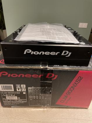 Pioneer CDJ-3000 Multi Player / Pioneer CDJ 2000NXS2 / Pioneer DJM 900NXS2/ Pioneer DJ DJM-V10 DJ Mixer / Pioneer XDJ XZ /  Pioneer RX3 DJ System