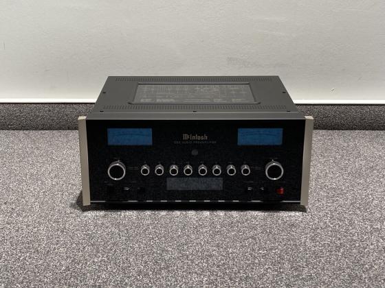 McIntosh C53 High-End Transistor Vorverstärker mit Phono-Eingänge