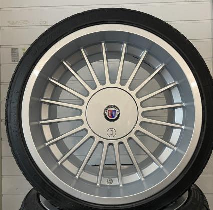 Kompletträder Alpina Style Design 9x18 10,5x18 BMW E24