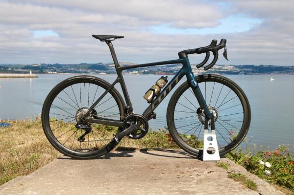 Scott Addict RC Pro Medium 54cm Carbon Bike