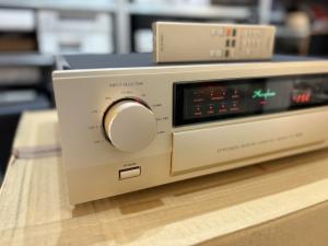 Accuphase C-2420 Vorverstärker PIA